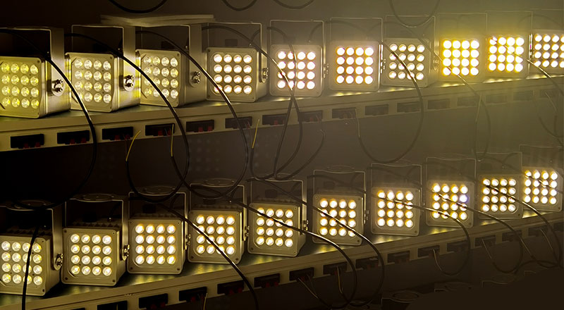 LED補光燈測試老化工作間